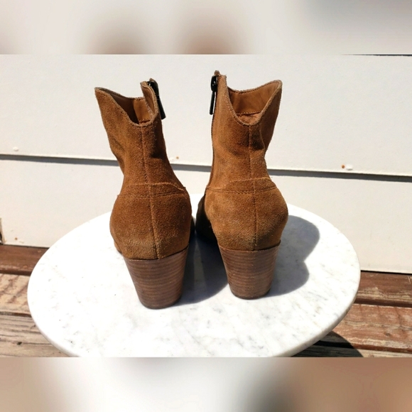 Lucky Brand| Leather and Suede Pointed Toe Western Shortie Bootie - Picture 3 of 7